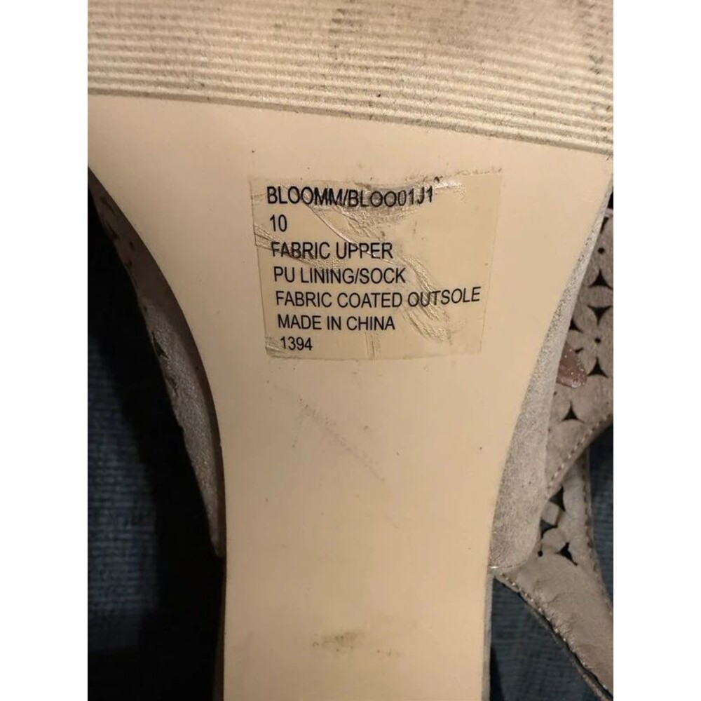 Beige Shoes - Picture 6 of 6